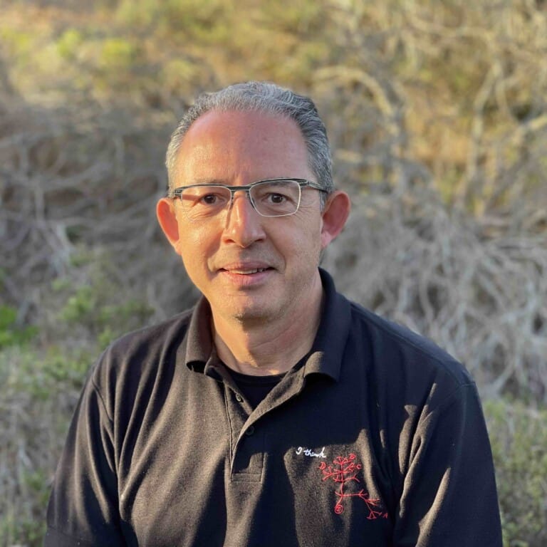 Professional headshot photo of Prof Sophien Kamoun